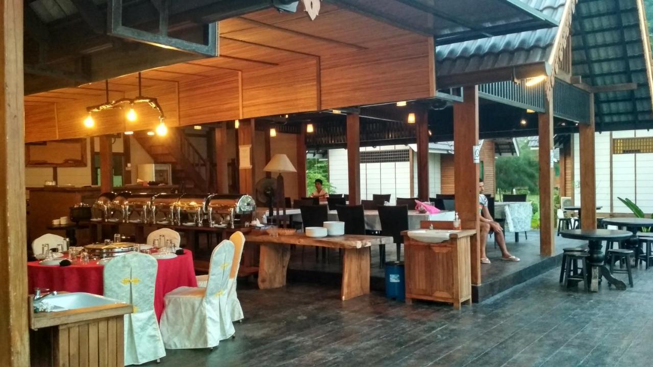 Bayu Lestari Island Resort Мерсінг Екстер'єр фото